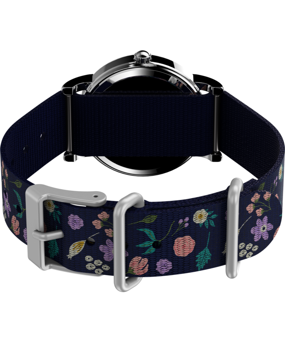Peanuts Floral x Timex Weekender 31mm Fabric Strap Watch