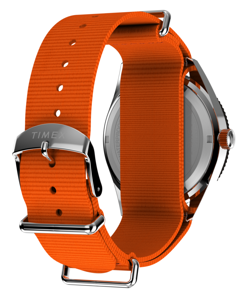 Bespoke Post x Timex Heritage 66 40mm Fabric Strap Watch Gift Set