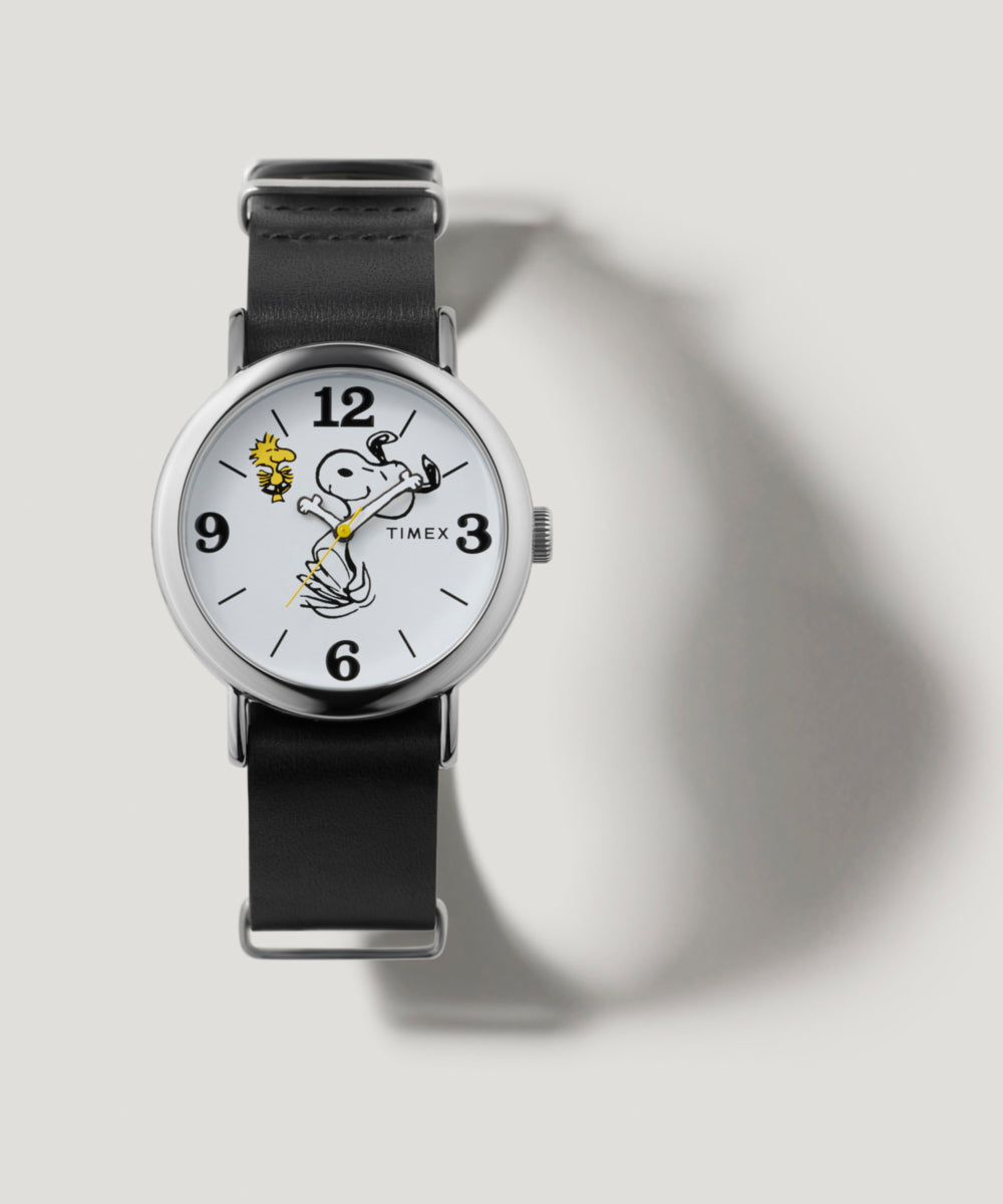Peanuts x Timex Weekender Snoopy 40mm Leather Strap Watch