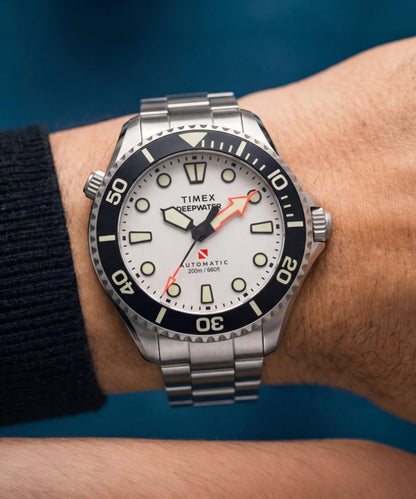Deepwater Meridian 200 HEV Automatic 44mm Stainless Steel Bracelet Wat