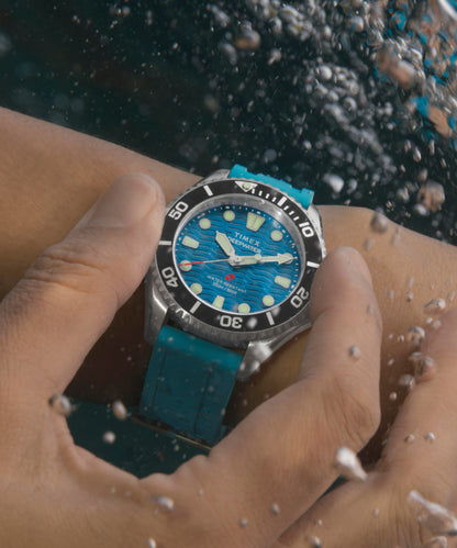 Deepwater Meridian 200 38mm HNBR Rubber Strap Watch
