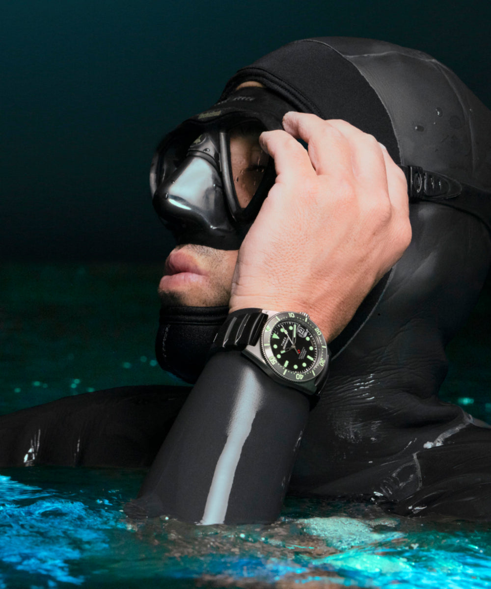 Deepwater Reef 200 Titanium Automatic 41mm Synthetic Rubber Strap Watc