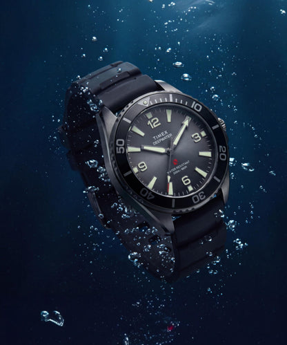 Deepwater Arctic 200 40.5mm HNBR Synthetic Rubber Strap Watch