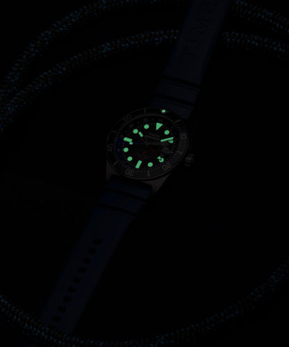 Deepwater Reef 200 GMT 41mm Synthetic Rubber Strap Watch