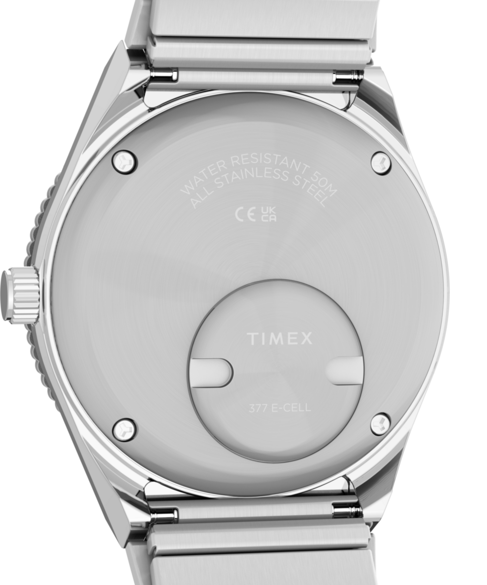 Q Timex Mini 30mm Stainless Steel Expansion Band Watch