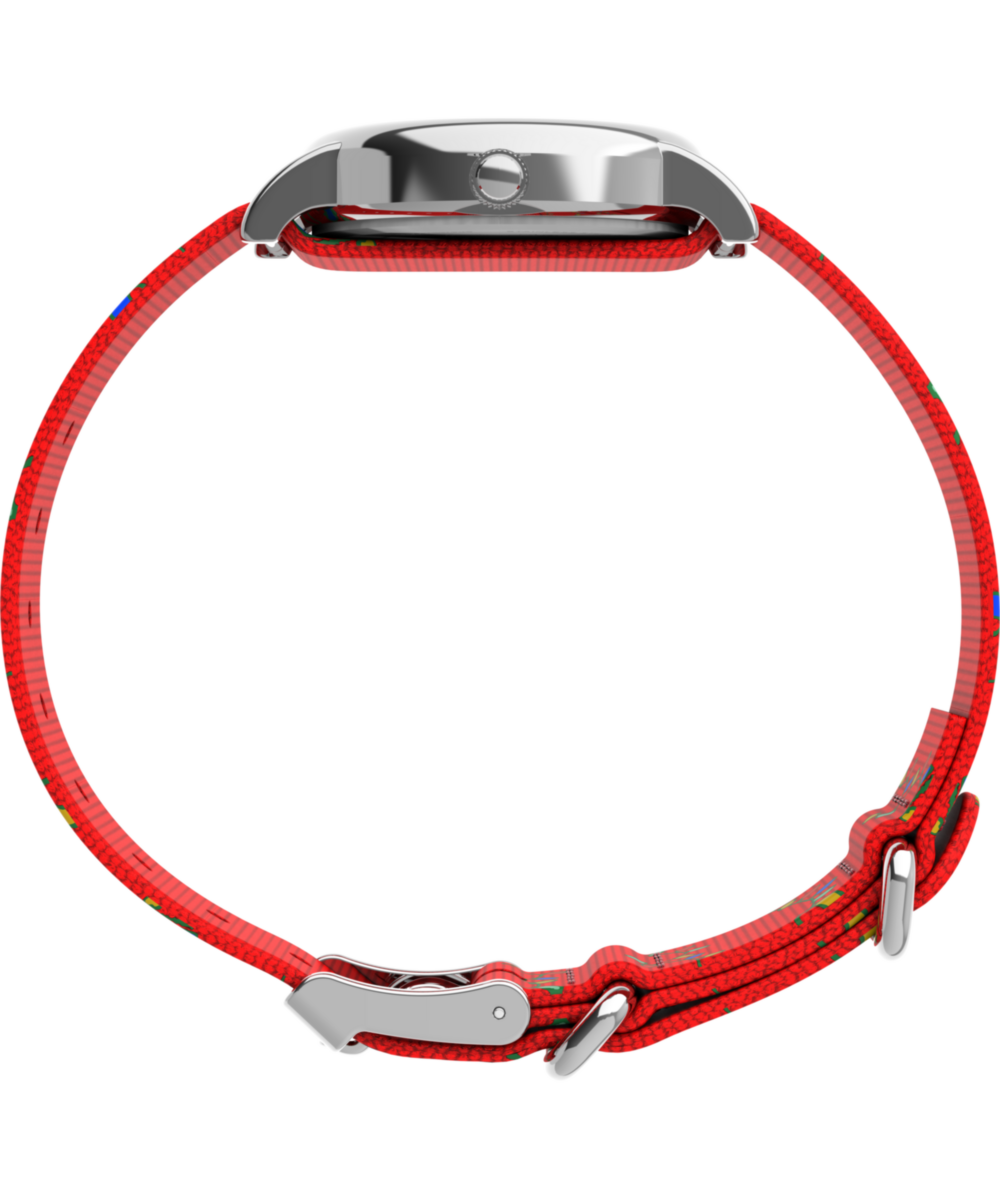 Peanuts x Timex Weekender Snoopy Santa Hat 31mm Fabric Strap Watch