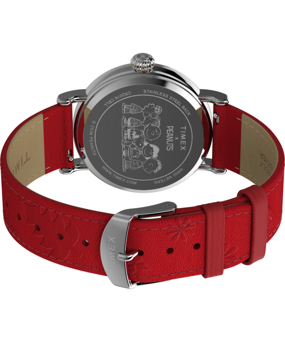 Peanuts x Timex Standard Snoopy Santa 40mm Leather Strap Watch