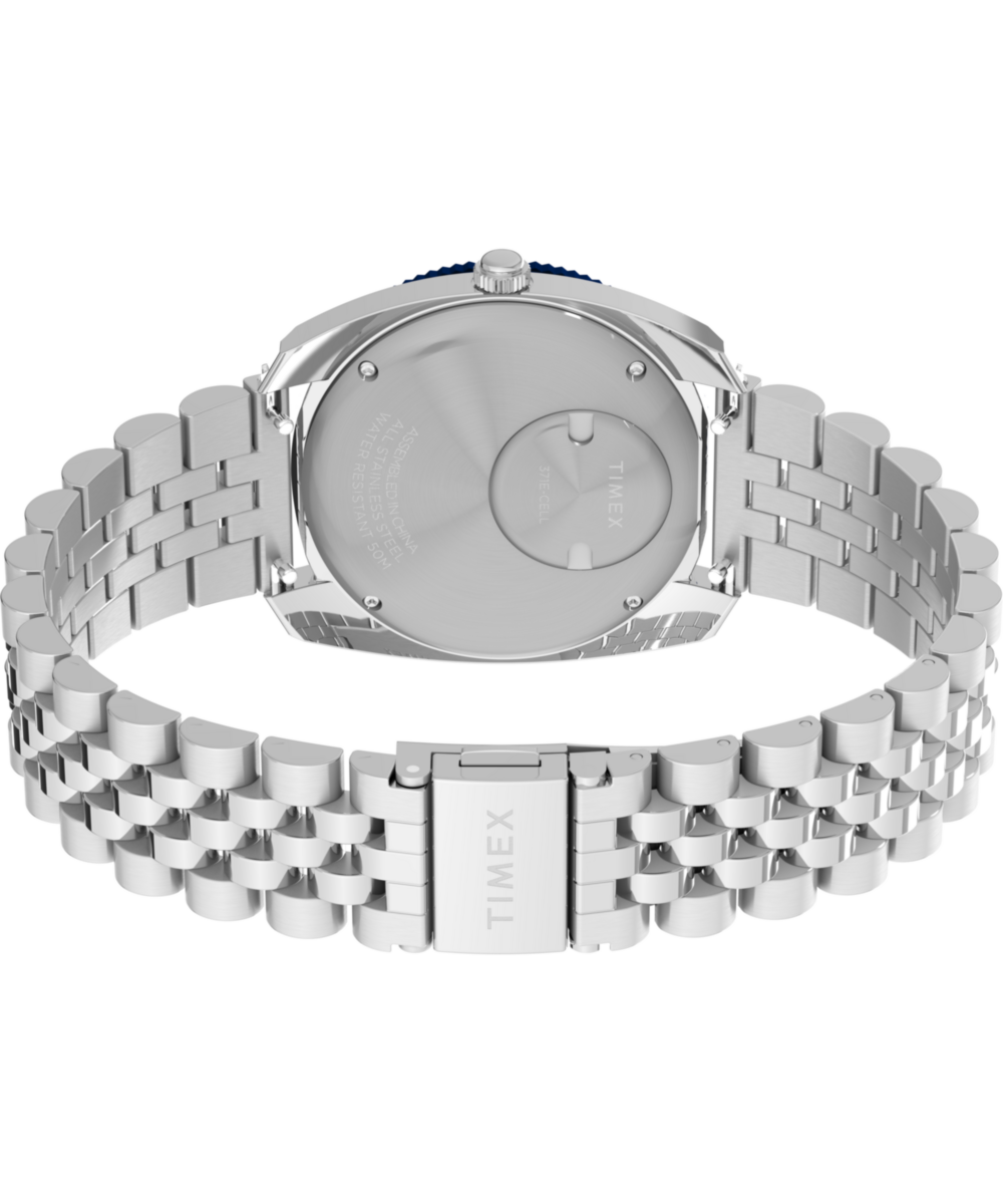 Q Timex 1971 Velocity 36mm Stainless Steel Bracelet Watch